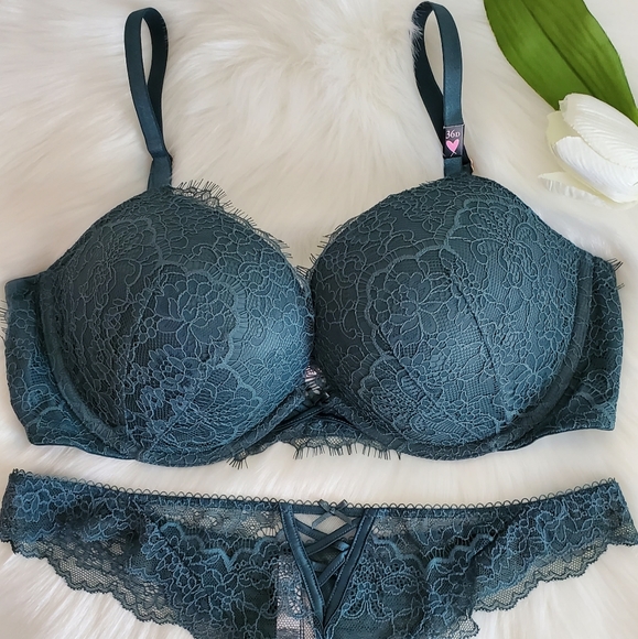 🎁VICTORIA'S SECRET PUSH-UP BRA 36D + VS THONG PANTY SIZE M - Picture 2 of 10